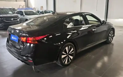 Mercedes-Benz Mercedes-Benz E-Class в цвете и кузовом – это идеальный выбор среди китайских автомобилей. Доступная цена и надежность гарантированы.