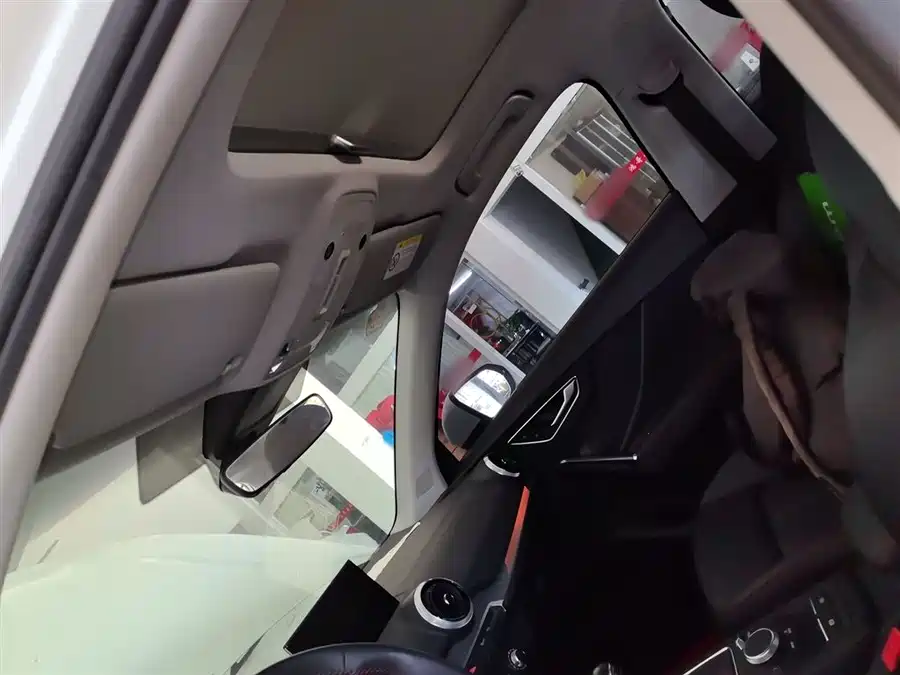 Kia Kia K3 в цвете и кузовом – это идеальный выбор среди китайских автомобилей. Доступная цена и надежность гарантированы.
