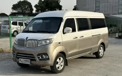 Jinbei Golden Haise M Classic в цвете и кузовом – это идеальный выбор среди китайских автомобилей. Доступная цена и надежность гарантированы.