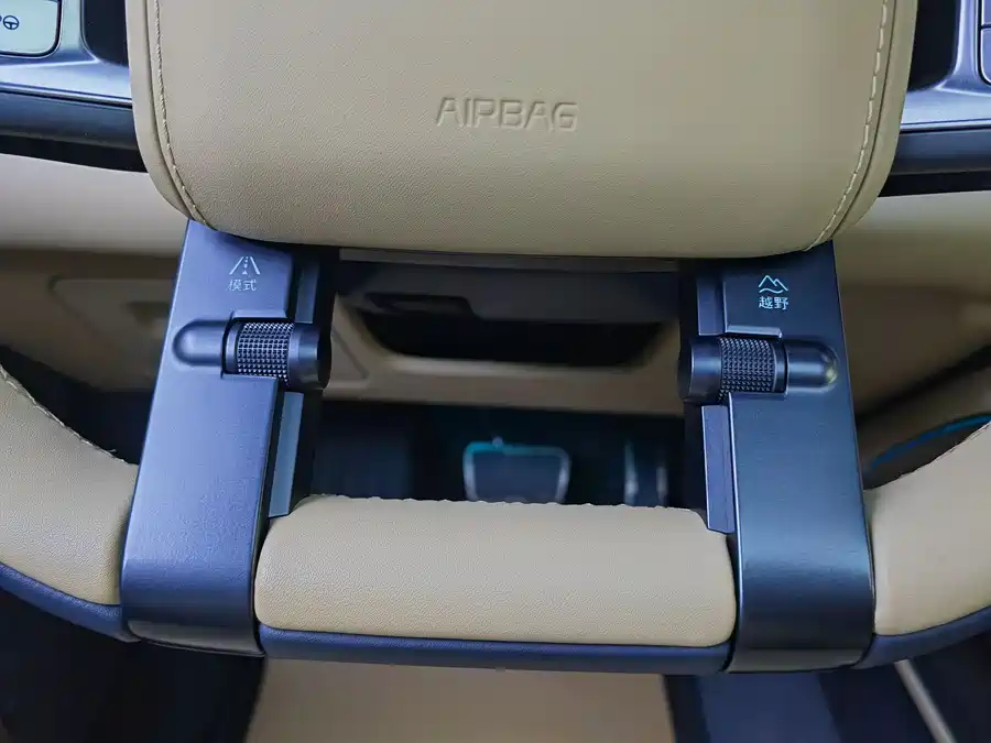 Toyota Toyota Highlander в цвете и кузовом – это идеальный выбор среди китайских автомобилей. Доступная цена и надежность гарантированы.