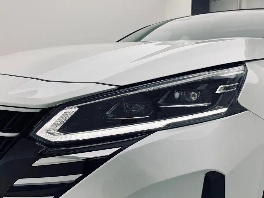 Toyota Toyota Highlander в цвете и кузовом – это идеальный выбор среди китайских автомобилей. Доступная цена и надежность гарантированы.