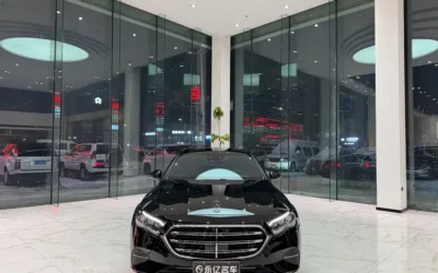 Mercedes-Benz Mercedes-Benz C-Class в цвете и кузовом – это идеальный выбор среди китайских автомобилей. Доступная цена и надежность гарантированы.
