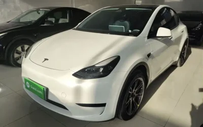 Tesla Tesla Model Y в цвете и кузовом – это идеальный выбор среди китайских автомобилей. Доступная цена и надежность гарантированы.