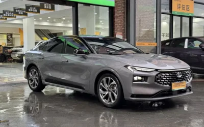 Ford Ford Mondeo в цвете и кузовом – это идеальный выбор среди китайских автомобилей. Доступная цена и надежность гарантированы.