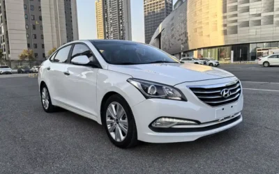 Hyundai Hyundai Reina в цвете и кузовом – это идеальный выбор среди китайских автомобилей. Доступная цена и надежность гарантированы.