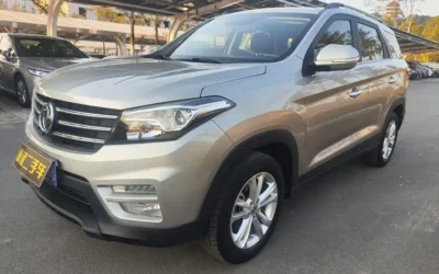 Dongfeng FENGON FENGON 500 в цвете и кузовом – это идеальный выбор среди китайских автомобилей. Доступная цена и надежность гарантированы.