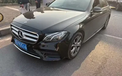 Mercedes-Benz Mercedes-Benz SLC в цвете и кузовом – это идеальный выбор среди китайских автомобилей. Доступная цена и надежность гарантированы.