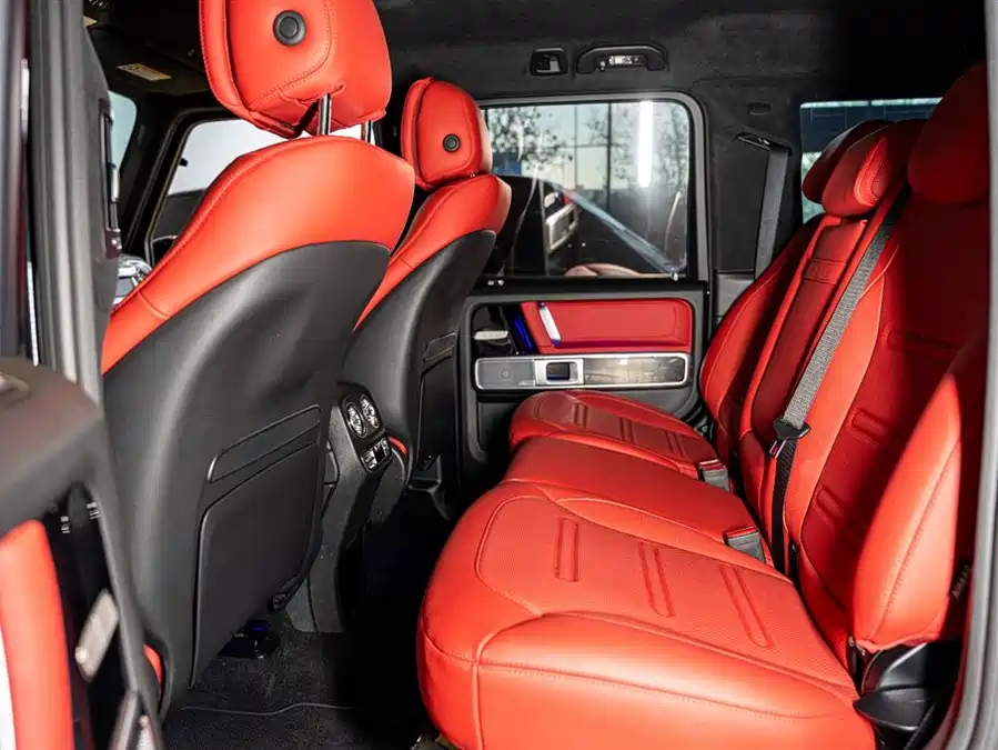 Volkswagen Volkswagen T-ROC в цвете и кузовом – это идеальный выбор среди китайских автомобилей. Доступная цена и надежность гарантированы.