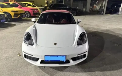Porsche Porsche Cayenne в цвете и кузовом – это идеальный выбор среди китайских автомобилей. Доступная цена и надежность гарантированы.