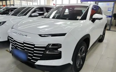 Mercedes-Benz Mercedes-Benz EQC в цвете и кузовом – это идеальный выбор среди китайских автомобилей. Доступная цена и надежность гарантированы.
