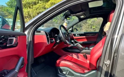 Porsche Porsche в цвете Porsche и кузовом Porsche – это идеальный выбор среди китайских автомобилей. Доступная цена и надежность гарантированы.