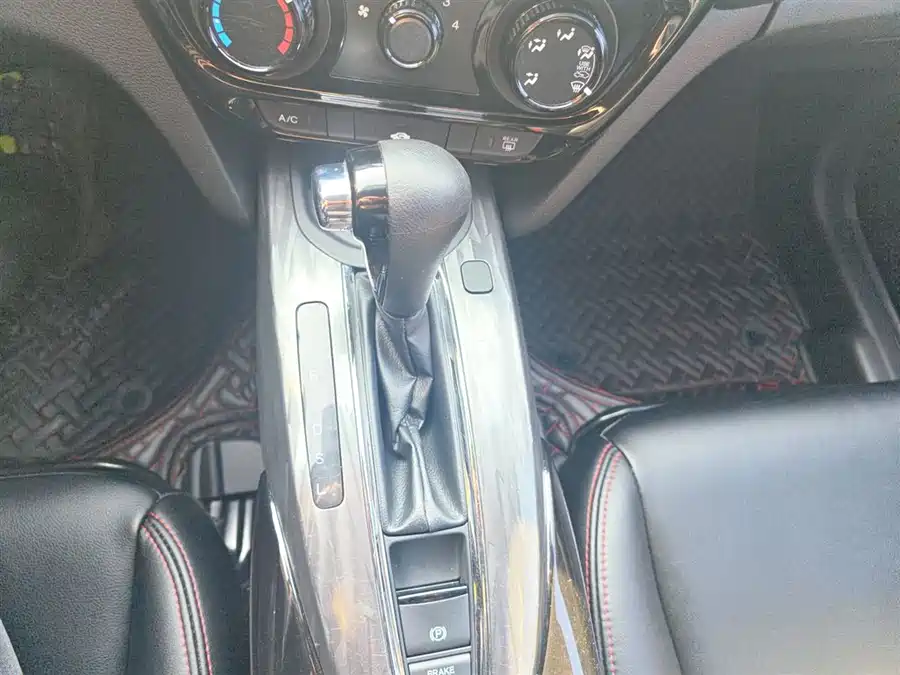 Audi Audi A7 в цвете и кузовом – это идеальный выбор среди китайских автомобилей. Доступная цена и надежность гарантированы.