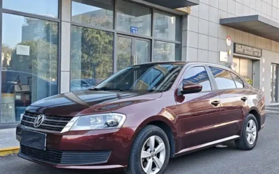 Volkswagen Volkswagen Passat в цвете и кузовом – это идеальный выбор среди китайских автомобилей. Доступная цена и надежность гарантированы.
