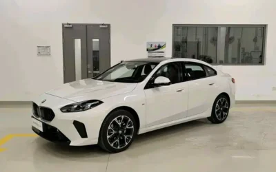 BMW BMW 5 Series EV в цвете и кузовом – это идеальный выбор среди китайских автомобилей. Доступная цена и надежность гарантированы.