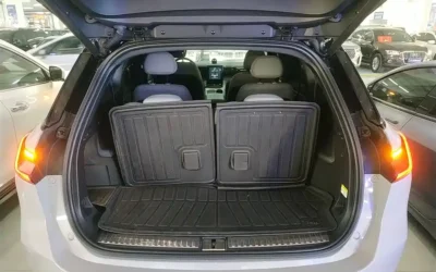 Volkswagen Volkswagen T-ROC в цвете и кузовом – это идеальный выбор среди китайских автомобилей. Доступная цена и надежность гарантированы.