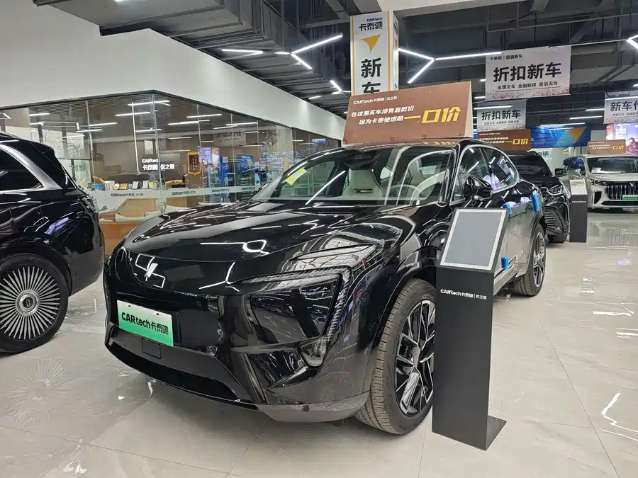 Cadillac Cadillac XT5 в цвете и кузовом – это идеальный выбор среди китайских автомобилей. Доступная цена и надежность гарантированы.