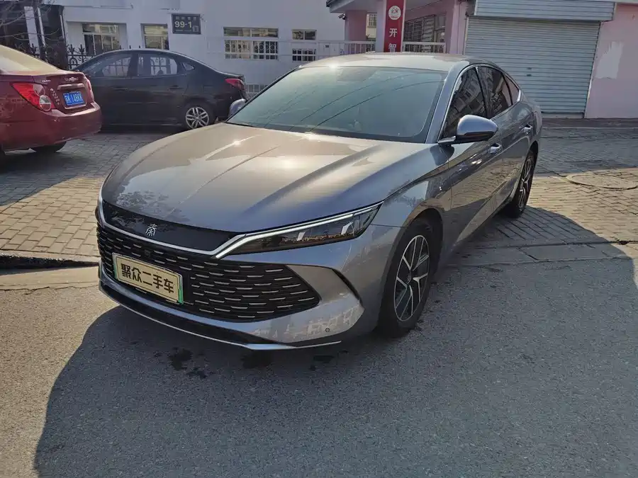 BYD BYD Qin L в цвете и кузовом – это идеальный выбор среди китайских автомобилей. Доступная цена и надежность гарантированы.