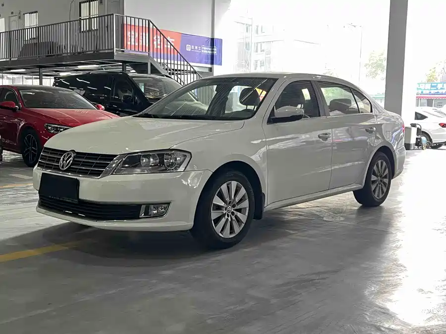 Changan Oshan Changan Oshan CX70 в цвете и кузовом – это идеальный выбор среди китайских автомобилей. Доступная цена и надежность гарантированы.