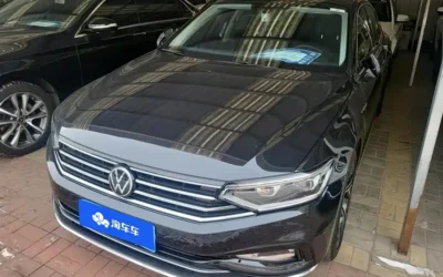 Volkswagen Volkswagen Passat в цвете и кузовом – это идеальный выбор среди китайских автомобилей. Доступная цена и надежность гарантированы.