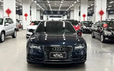 Audi Audi A4L в цвете и кузовом – это идеальный выбор среди китайских автомобилей. Доступная цена и надежность гарантированы.