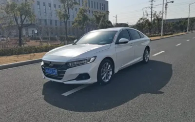 Honda Honda Jade в цвете и кузовом – это идеальный выбор среди китайских автомобилей. Доступная цена и надежность гарантированы.