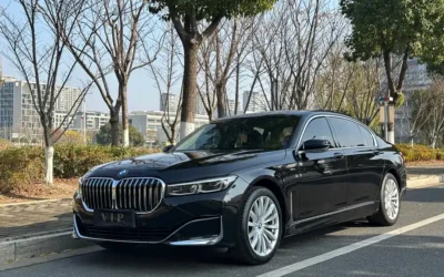 Mercedes-Benz Mercedes-Benz EQC в цвете и кузовом – это идеальный выбор среди китайских автомобилей. Доступная цена и надежность гарантированы.