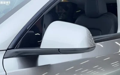 Tesla Tesla Model Y в цвете и кузовом – это идеальный выбор среди китайских автомобилей. Доступная цена и надежность гарантированы.