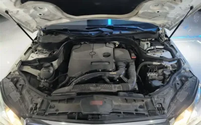 Toyota Toyota Sienna в цвете и кузовом – это идеальный выбор среди китайских автомобилей. Доступная цена и надежность гарантированы.
