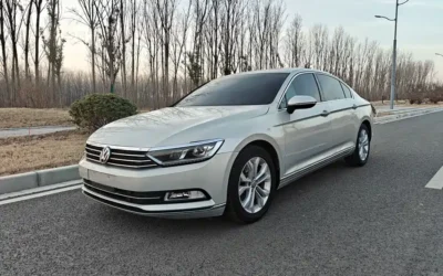 Volkswagen Volkswagen T-ROC в цвете и кузовом – это идеальный выбор среди китайских автомобилей. Доступная цена и надежность гарантированы.