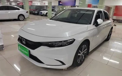 Mercedes-Benz Mercedes-Benz EQC в цвете и кузовом – это идеальный выбор среди китайских автомобилей. Доступная цена и надежность гарантированы.