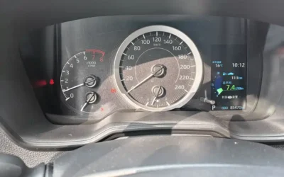 Toyota Toyota Corolla Cross в цвете и кузовом – это идеальный выбор среди китайских автомобилей. Доступная цена и надежность гарантированы.