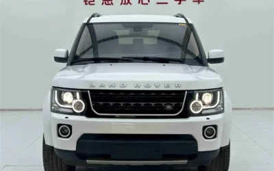 Land Rover Land Rover Defender в цвете и кузовом – это идеальный выбор среди китайских автомобилей. Доступная цена и надежность гарантированы.