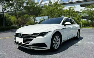 Volkswagen Volkswagen Viloran в цвете и кузовом – это идеальный выбор среди китайских автомобилей. Доступная цена и надежность гарантированы.