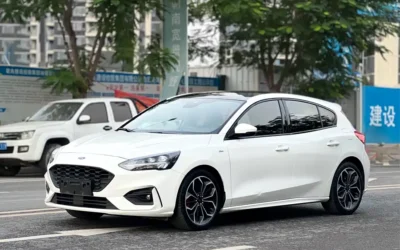 Ford Ford Focus в цвете и кузовом – это идеальный выбор среди китайских автомобилей. Доступная цена и надежность гарантированы.