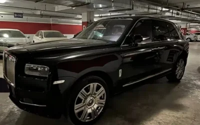 Rolls-Royce Rolls-Royce в цвете Rolls-Royce и кузовом Rolls-Royce – это идеальный выбор среди китайских автомобилей. Доступная цена и надежность гарантированы.