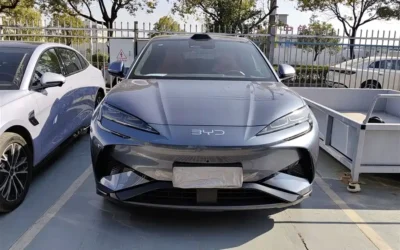 BYD BYD Song L DM-i в цвете и кузовом – это идеальный выбор среди китайских автомобилей. Доступная цена и надежность гарантированы.