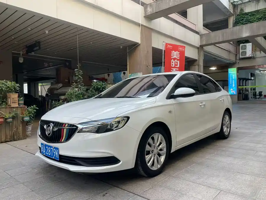 Mercedes-Benz Mercedes-Benz E-Class в цвете и кузовом – это идеальный выбор среди китайских автомобилей. Доступная цена и надежность гарантированы.