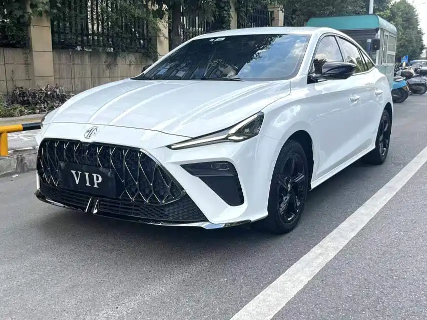 MG MG 5 Scorpio в цвете и кузовом – это идеальный выбор среди китайских автомобилей. Доступная цена и надежность гарантированы.