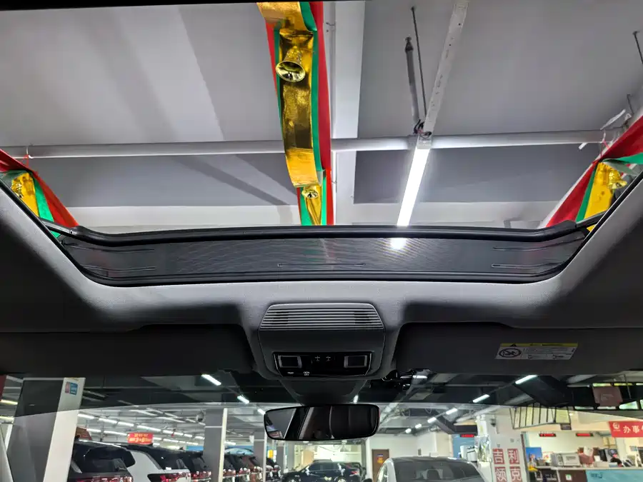 Mitsubishi Mitsubishi Pajero Sport в цвете и кузовом – это идеальный выбор среди китайских автомобилей. Доступная цена и надежность гарантированы.