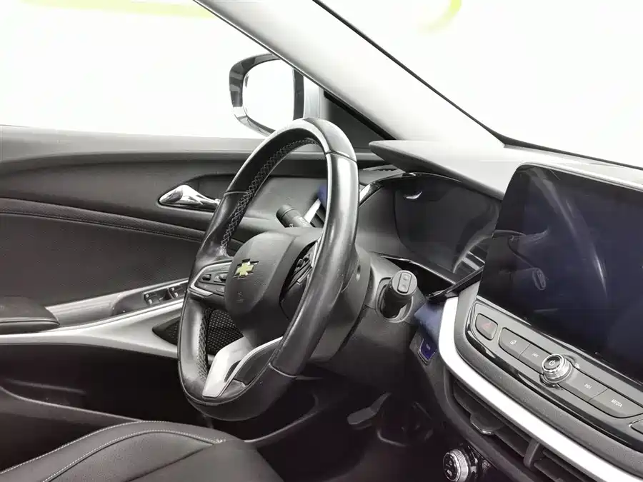 Chevrolet Chevrolet Menlo в цвете и кузовом – это идеальный выбор среди китайских автомобилей. Доступная цена и надежность гарантированы.