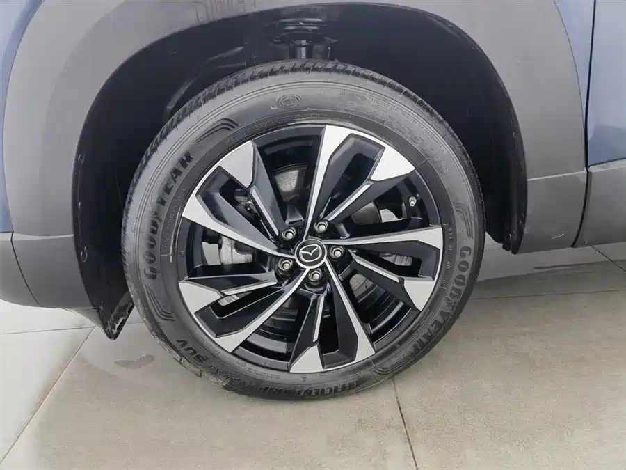 Mazda Mazda CX-50 в цвете и кузовом – это идеальный выбор среди китайских автомобилей. Доступная цена и надежность гарантированы.