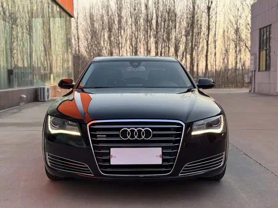 IM Motors IM LS6 в цвете и кузовом – это идеальный выбор среди китайских автомобилей. Доступная цена и надежность гарантированы.