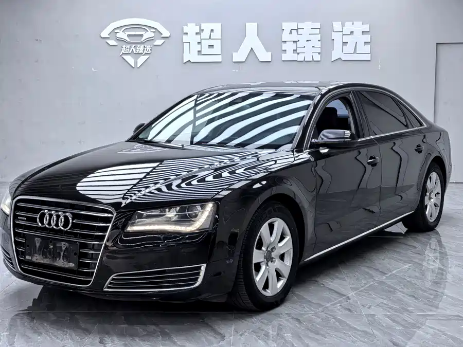 Audi Audi A8 в цвете и кузовом – это идеальный выбор среди китайских автомобилей. Доступная цена и надежность гарантированы.