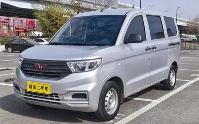 WuLing Wuling Hongguang MINI EV в цвете и кузовом – это идеальный выбор среди китайских автомобилей. Доступная цена и надежность гарантированы.