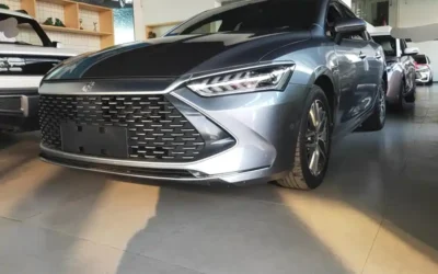 BYD BYD Song L DM-i в цвете и кузовом – это идеальный выбор среди китайских автомобилей. Доступная цена и надежность гарантированы.