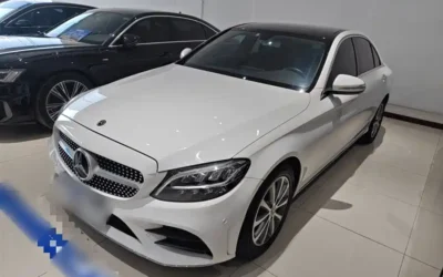 Mercedes-Benz Mercedes-Benz GLE в цвете и кузовом – это идеальный выбор среди китайских автомобилей. Доступная цена и надежность гарантированы.