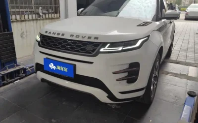Land Rover Land Rover Defender в цвете и кузовом – это идеальный выбор среди китайских автомобилей. Доступная цена и надежность гарантированы.