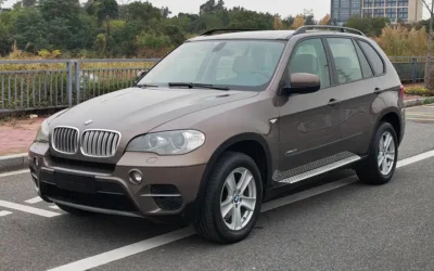BMW BMW 3 Series в цвете и кузовом – это идеальный выбор среди китайских автомобилей. Доступная цена и надежность гарантированы.