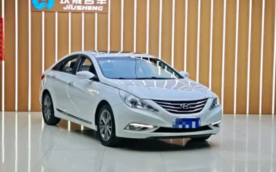 Hyundai Hyundai Reina в цвете и кузовом – это идеальный выбор среди китайских автомобилей. Доступная цена и надежность гарантированы.