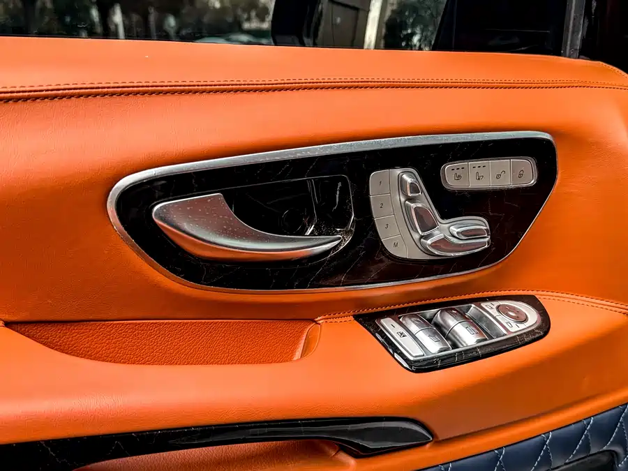 Suzuki Suzuki Swift в цвете и кузовом – это идеальный выбор среди китайских автомобилей. Доступная цена и надежность гарантированы.